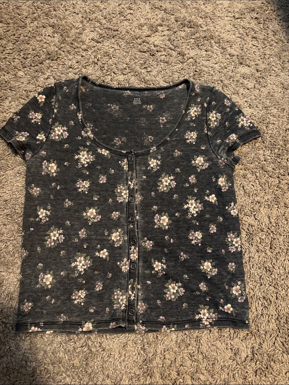 American Eagle Outfitters Black Floral Button-Front Crop Top